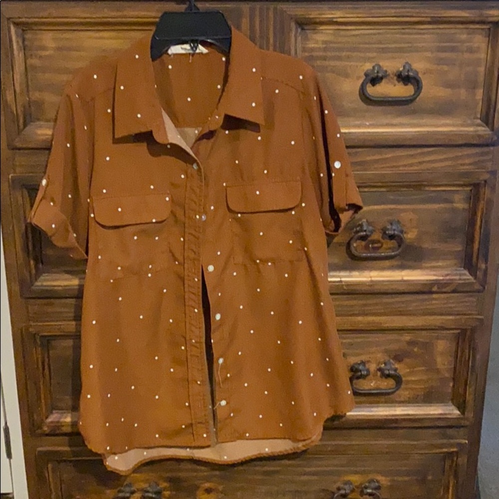 Boutique Button down